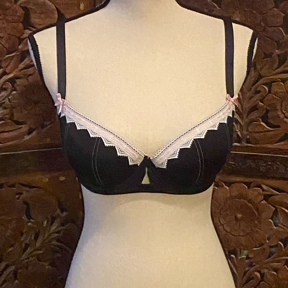 Fredericks of Hollywood push-up bra size 34-D